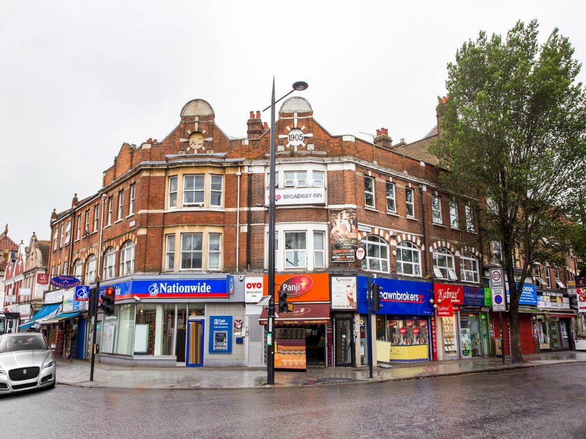 The Broadway Hotel - London Heathrow Southall Exterior photo